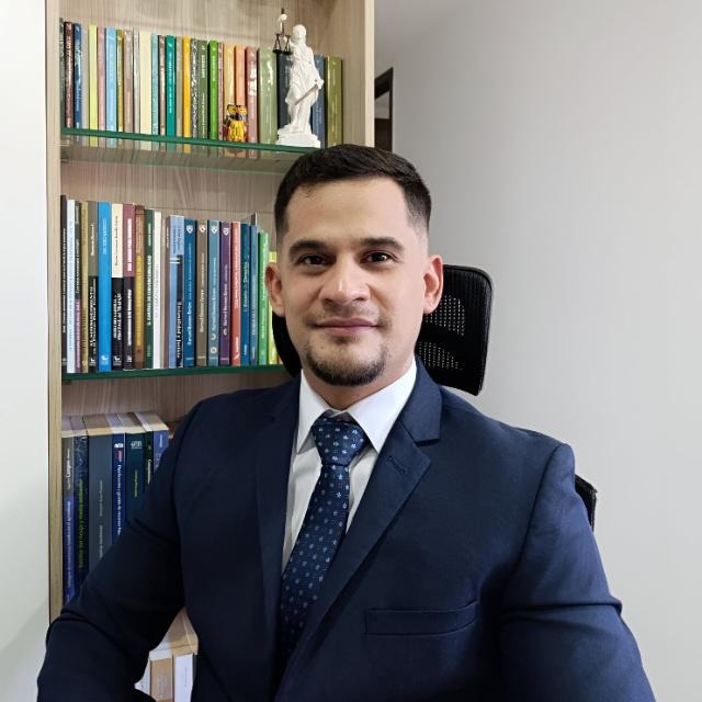Dr. Perez Fuentes Carlos Alfredo
